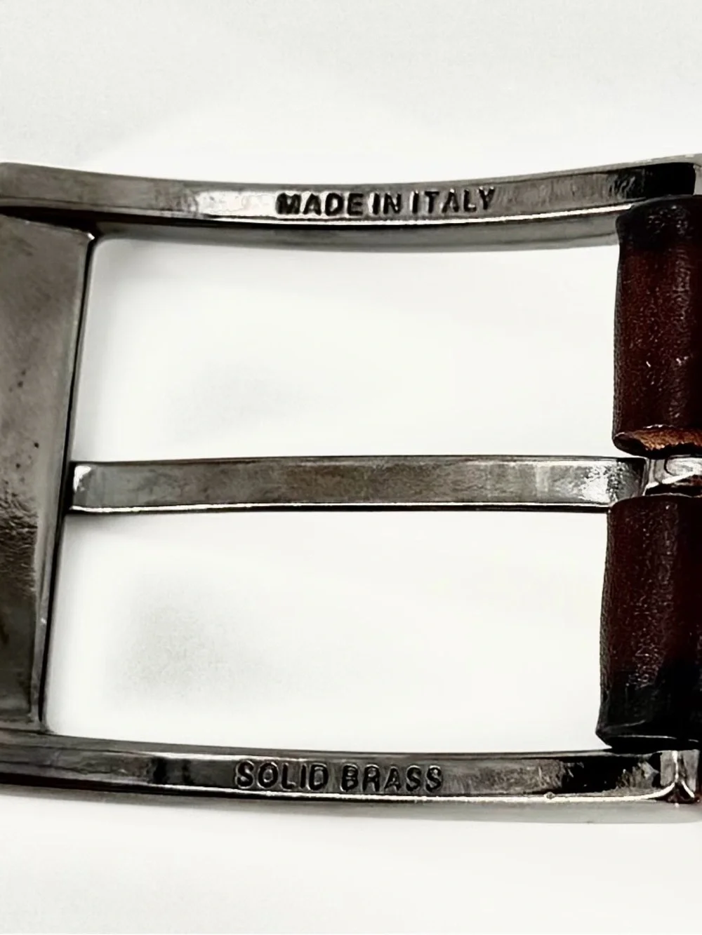 Hugo Boss LAVIOR Dark Brown Italian Leather Belt 105/40 Dark Brown Silver Buckle